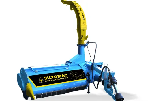 Colhedora de forragem CF730