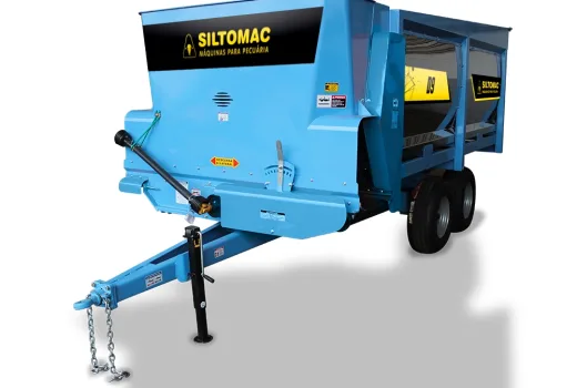 Distribuidor de ração tracionado D9